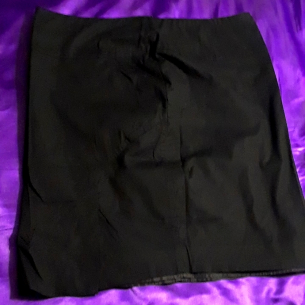 Black pencil skirt